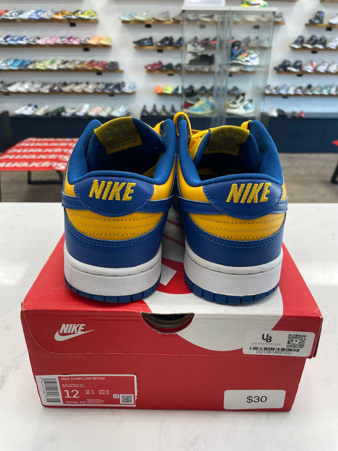 Nike Dunk Low UCLA- Worn