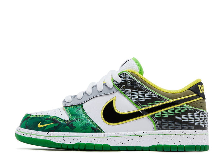 Nike Dunk Low What the Duck Away University of Oregon PE