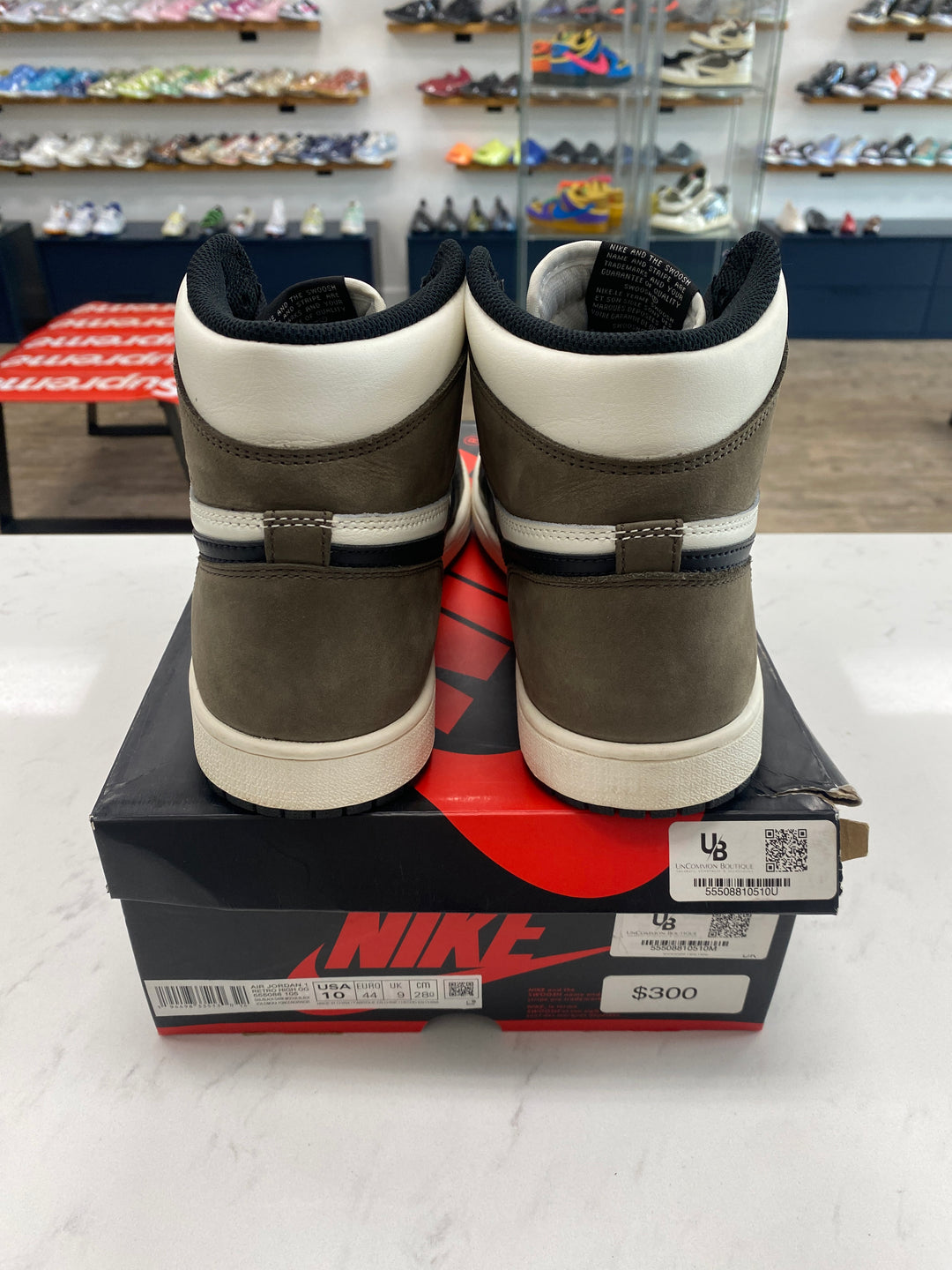 Jordan 1 Retro High Dark Mocha- Worn