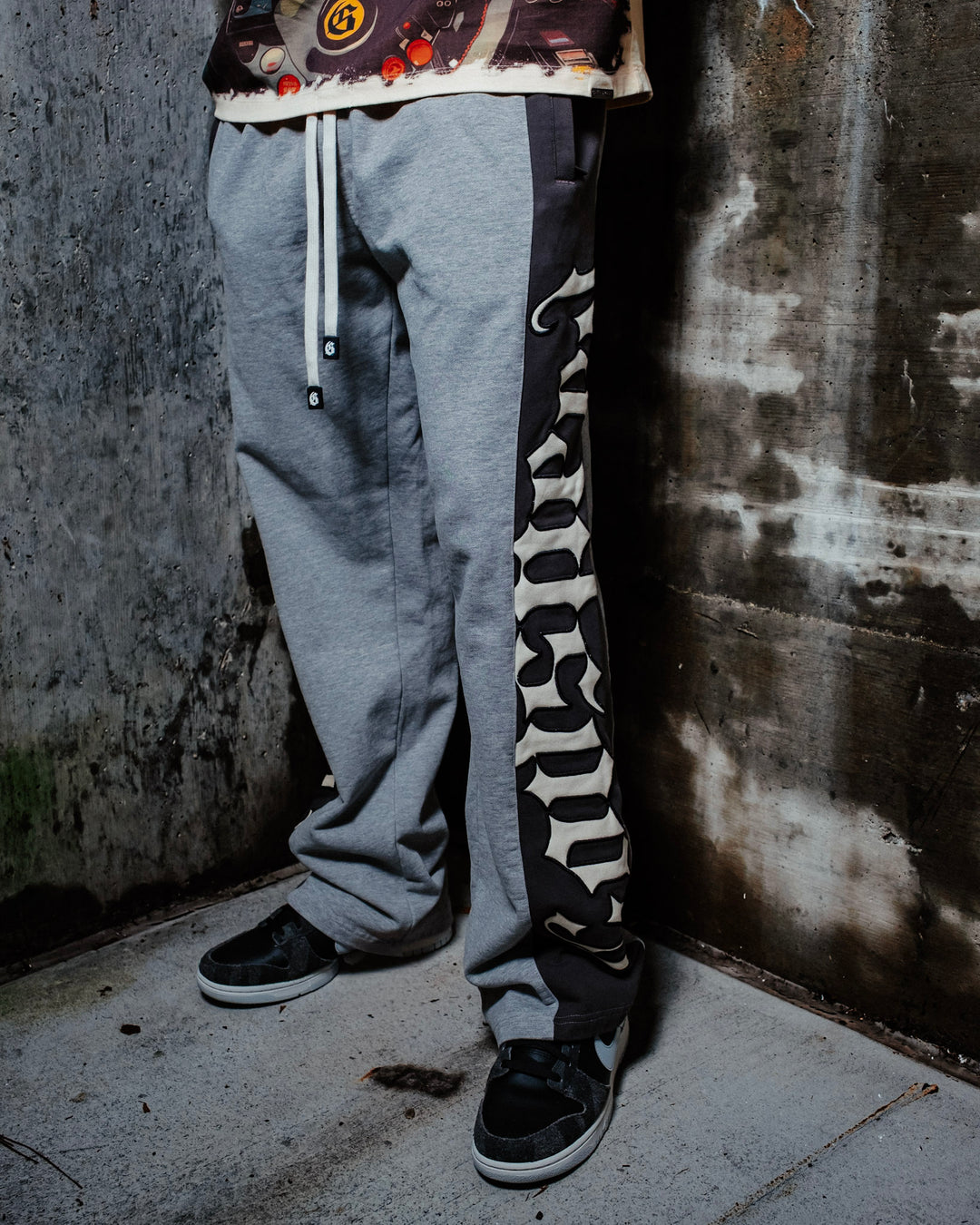 GODSPEED Courtside Sweatpants White Grey