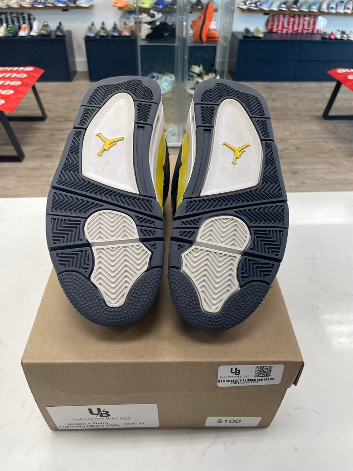 Jordan 4 Retro Lightning (2021) (GS)- Worn