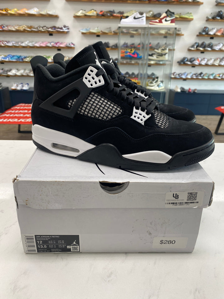 Jordan 4 Retro White Thunder- Worn