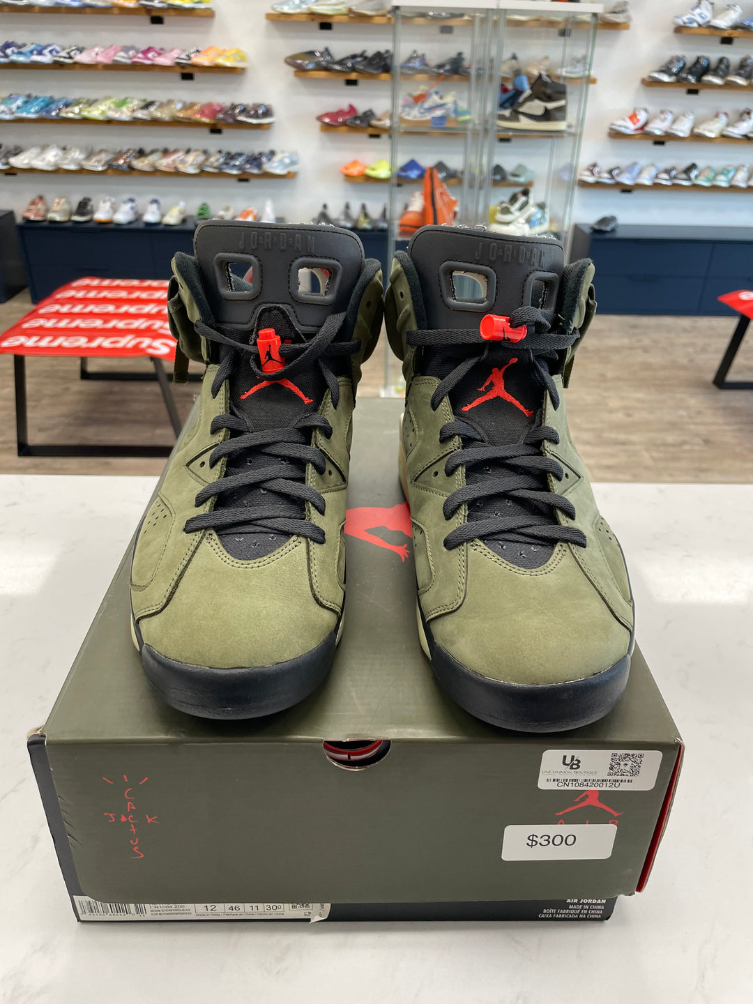 Jordan 6 Retro Travis Scott- Worn