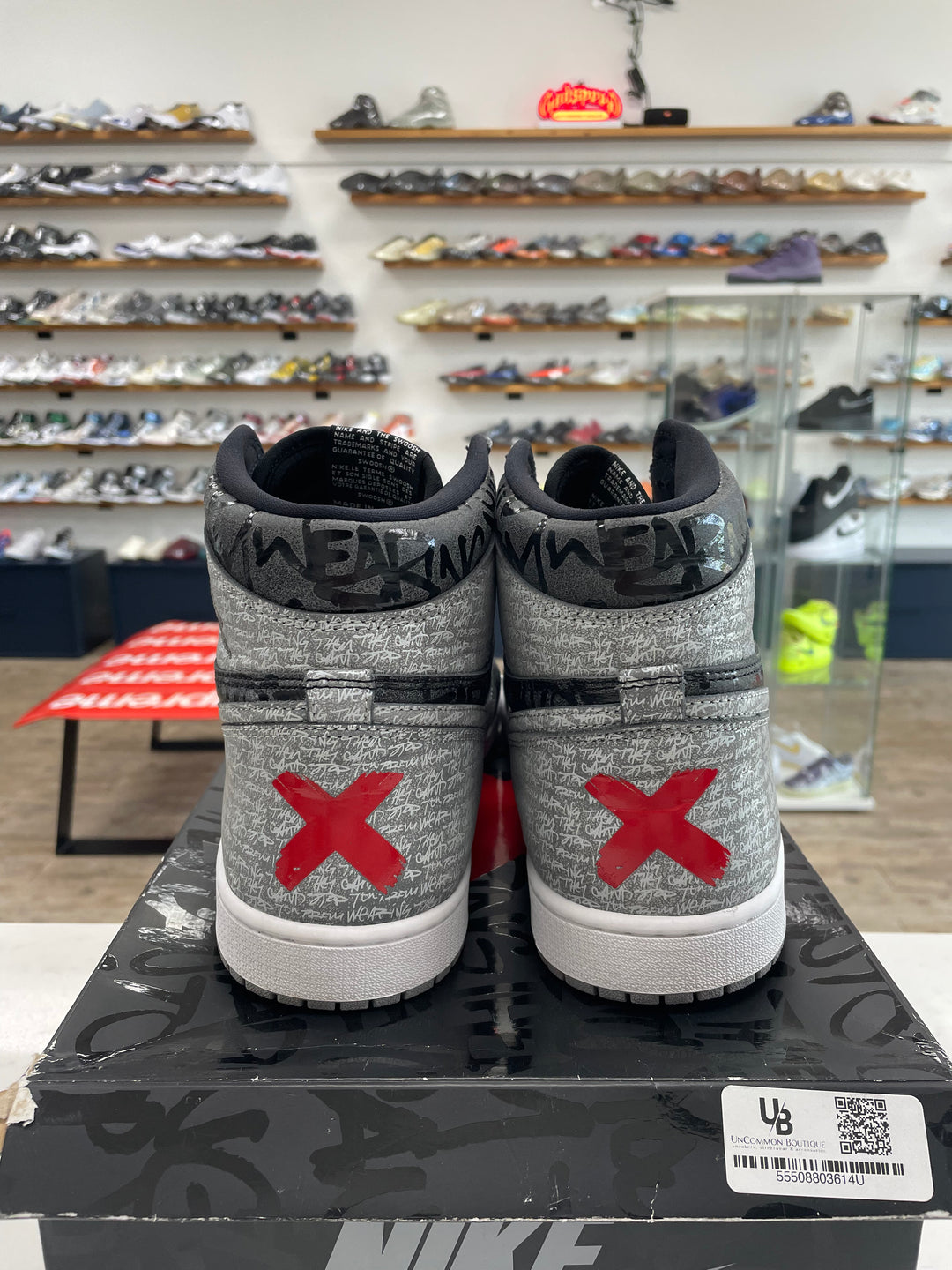 Jordan 1 Retro High OG Rebellionaire - Worn