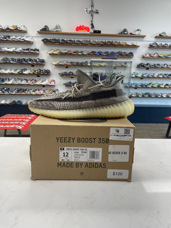 adidas Yeezy Boost 350 V2 Zyon - Worn