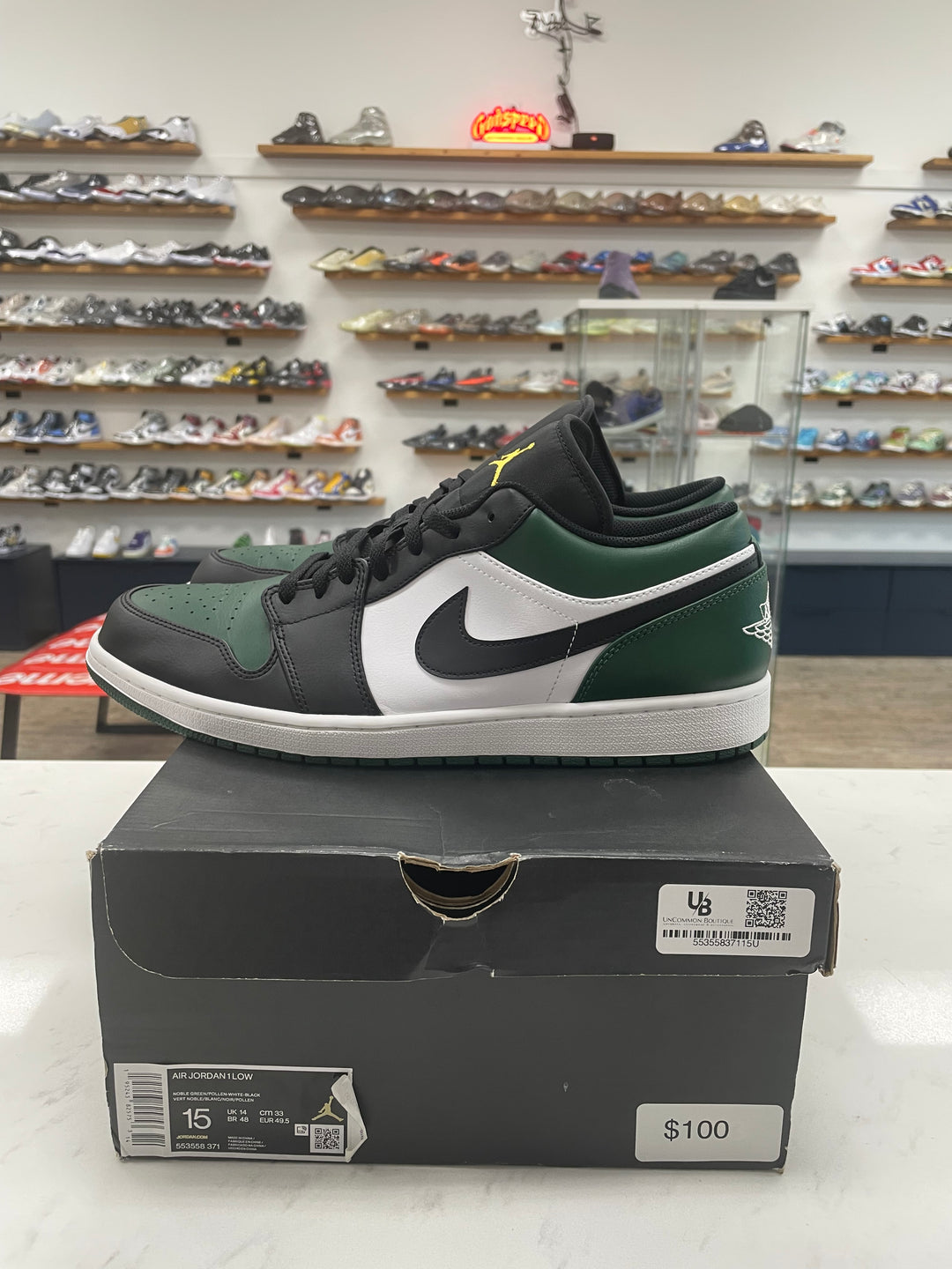 Jordan 1 Low Green Toe - Worn