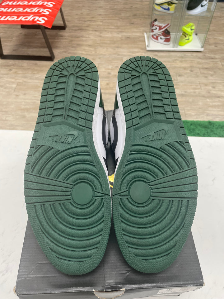 Jordan 1 Low Green Toe - Worn