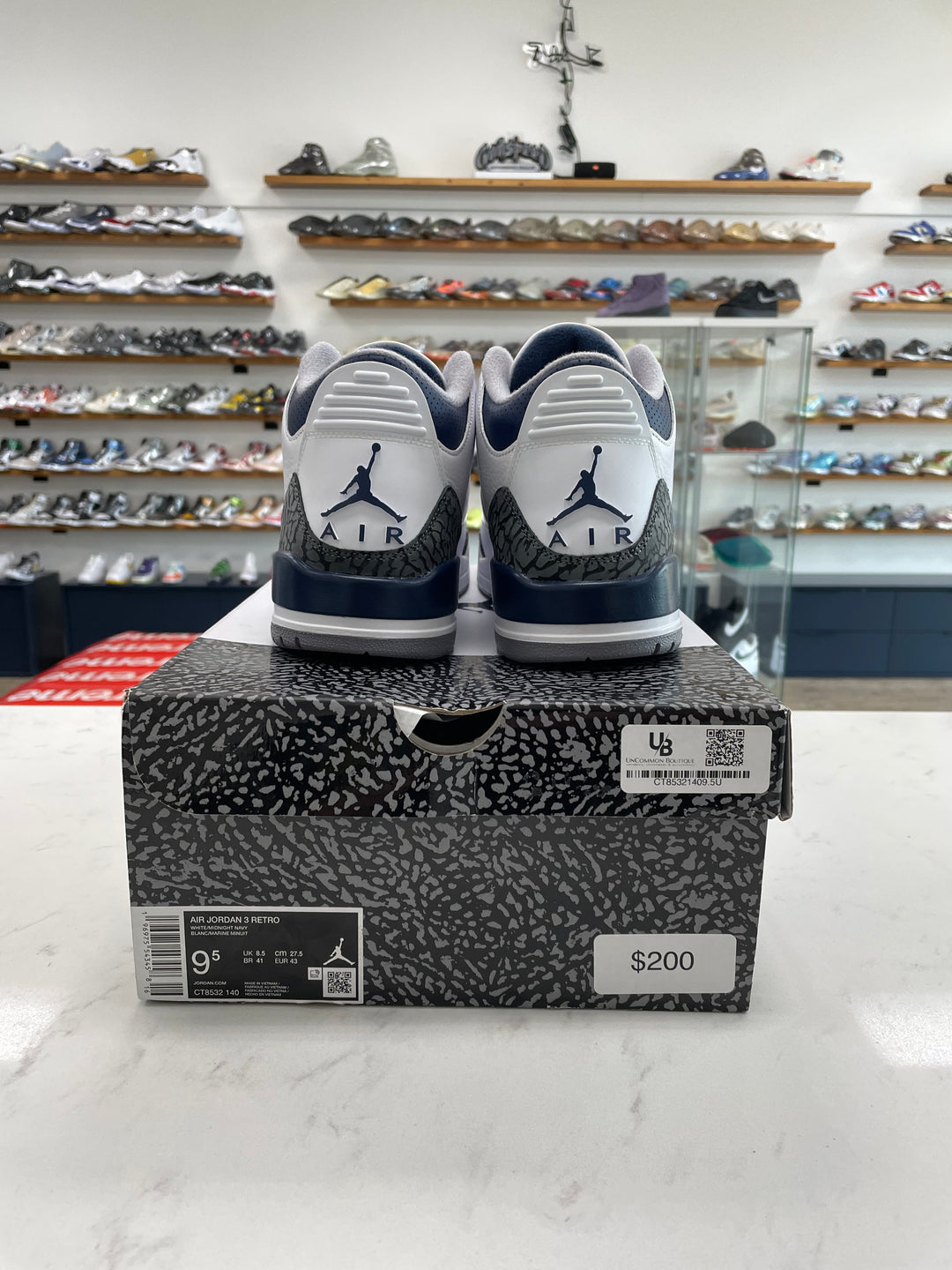 Jordan 3 Retro Midnight Navy - Worn
