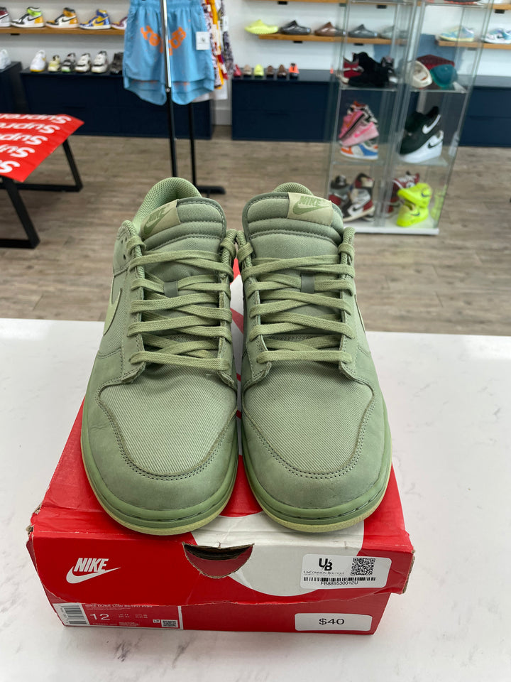 Nike Dunk Low Retro Premium Oil Green Olive Aura - Worn