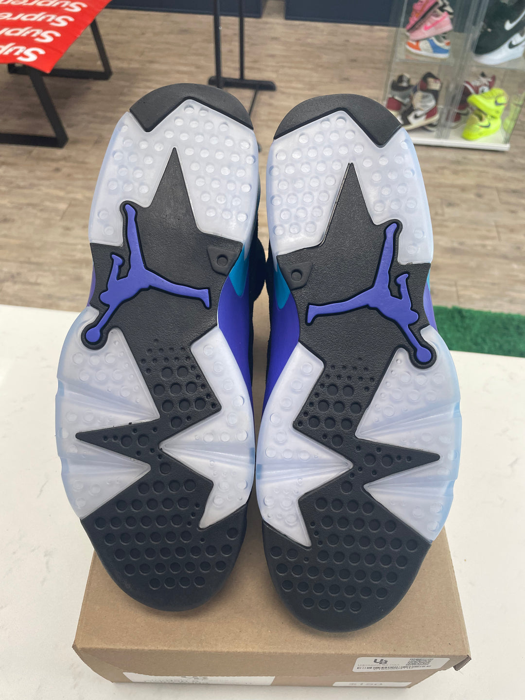 Jordan 6 Retro Aqua - Worn