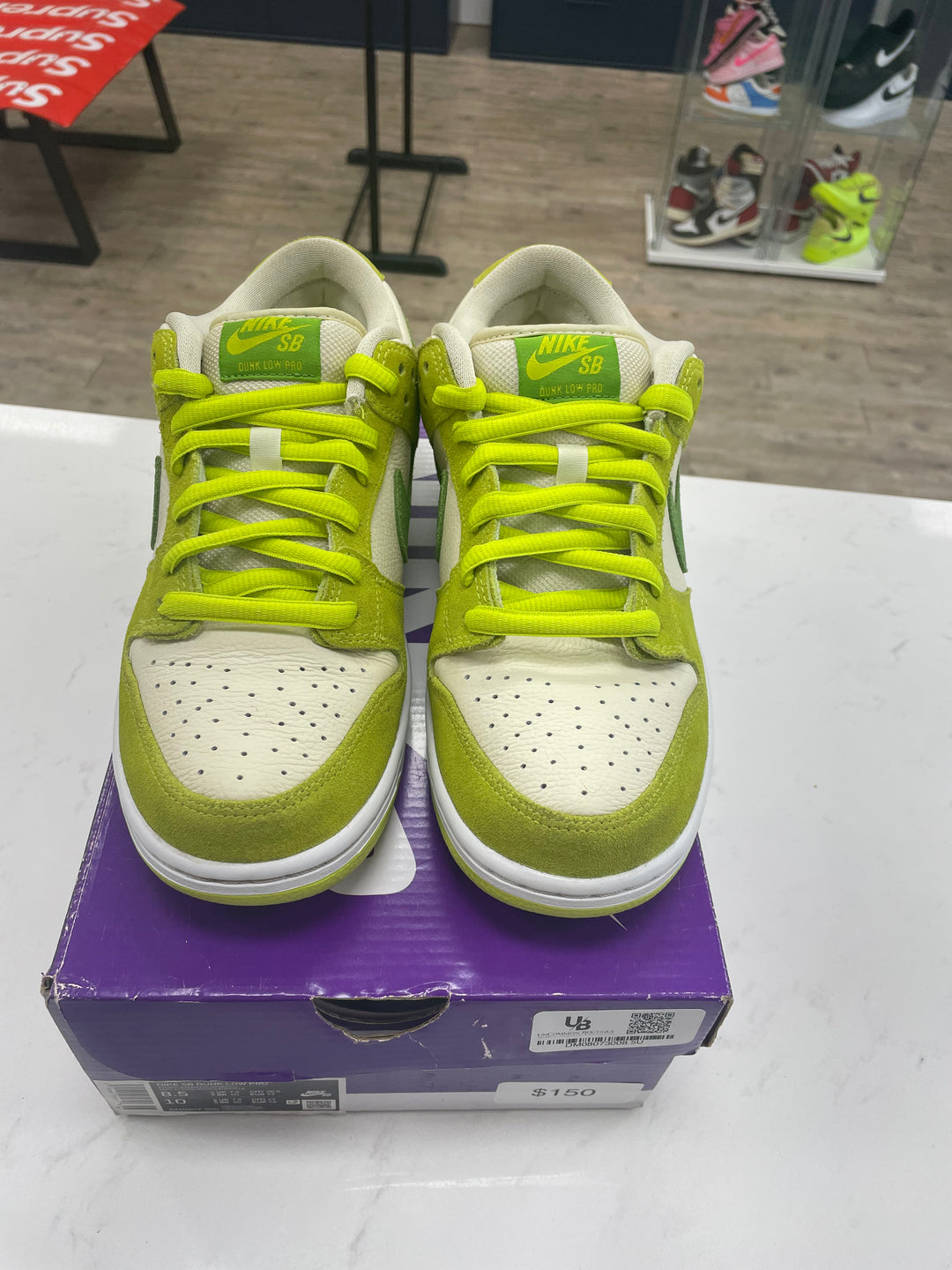 Nike SB Dunk Low Green Apple - Worn