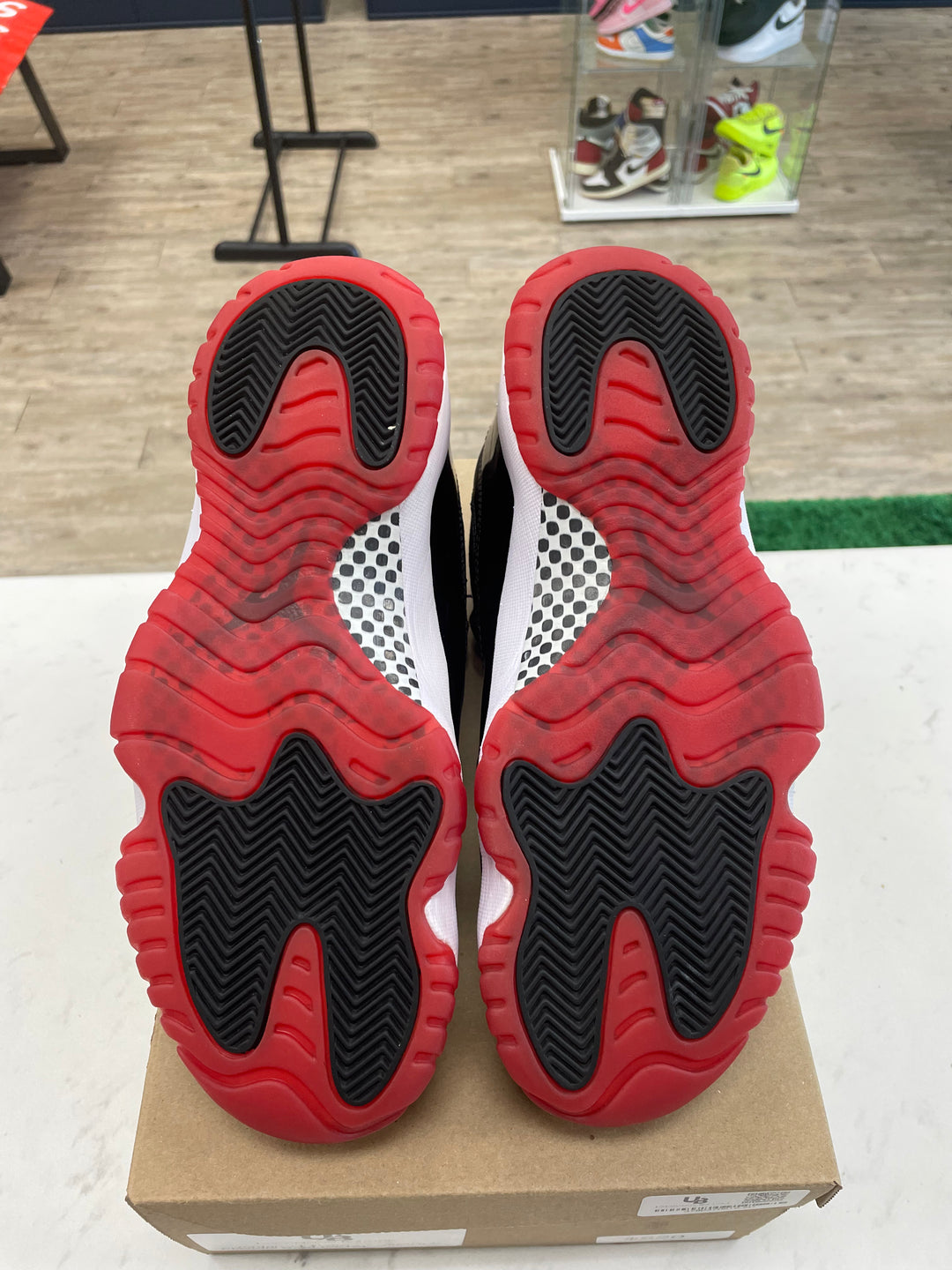 Jordan 11 Retro Playoffs Bred (2019) - Worn