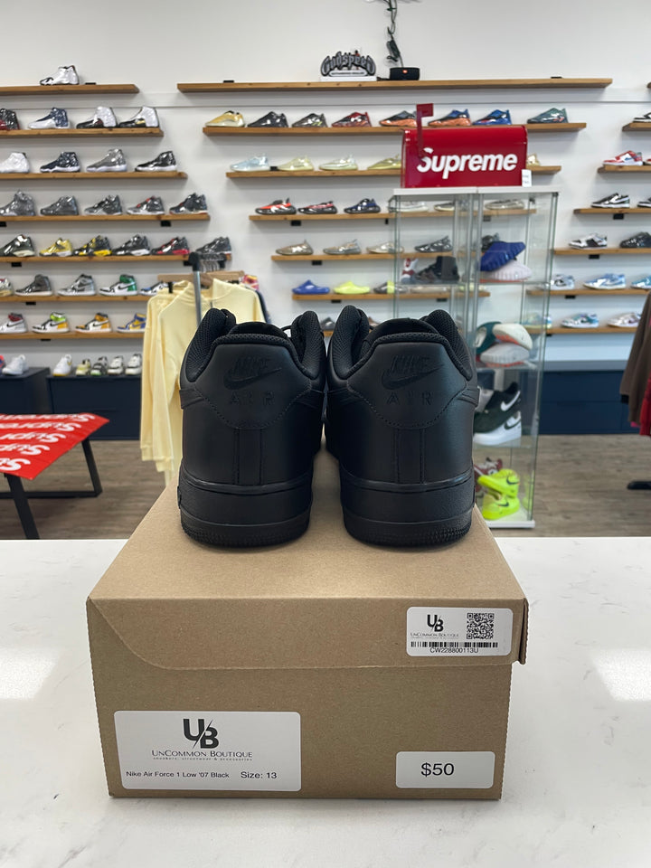 Nike Air Force 1 Low '07 Black - Worn