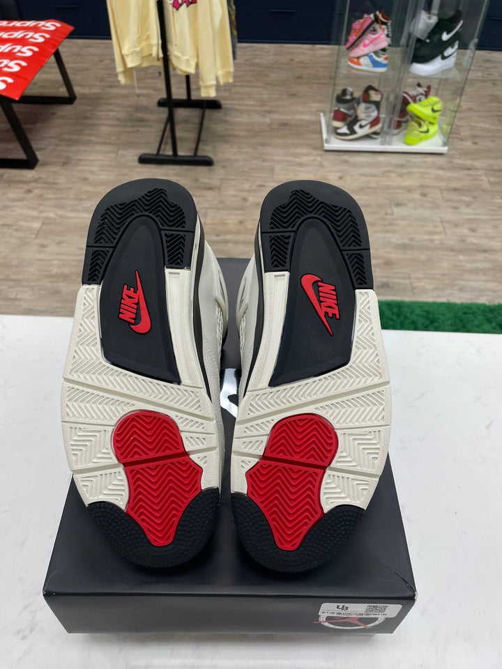 Jordan 4 Retro Flight Club - Worn