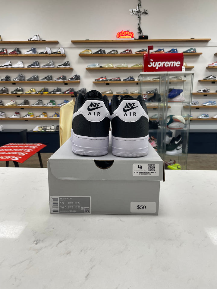 Nike Air Force 1 Low '07 Black White Pebbled Leather - Worn