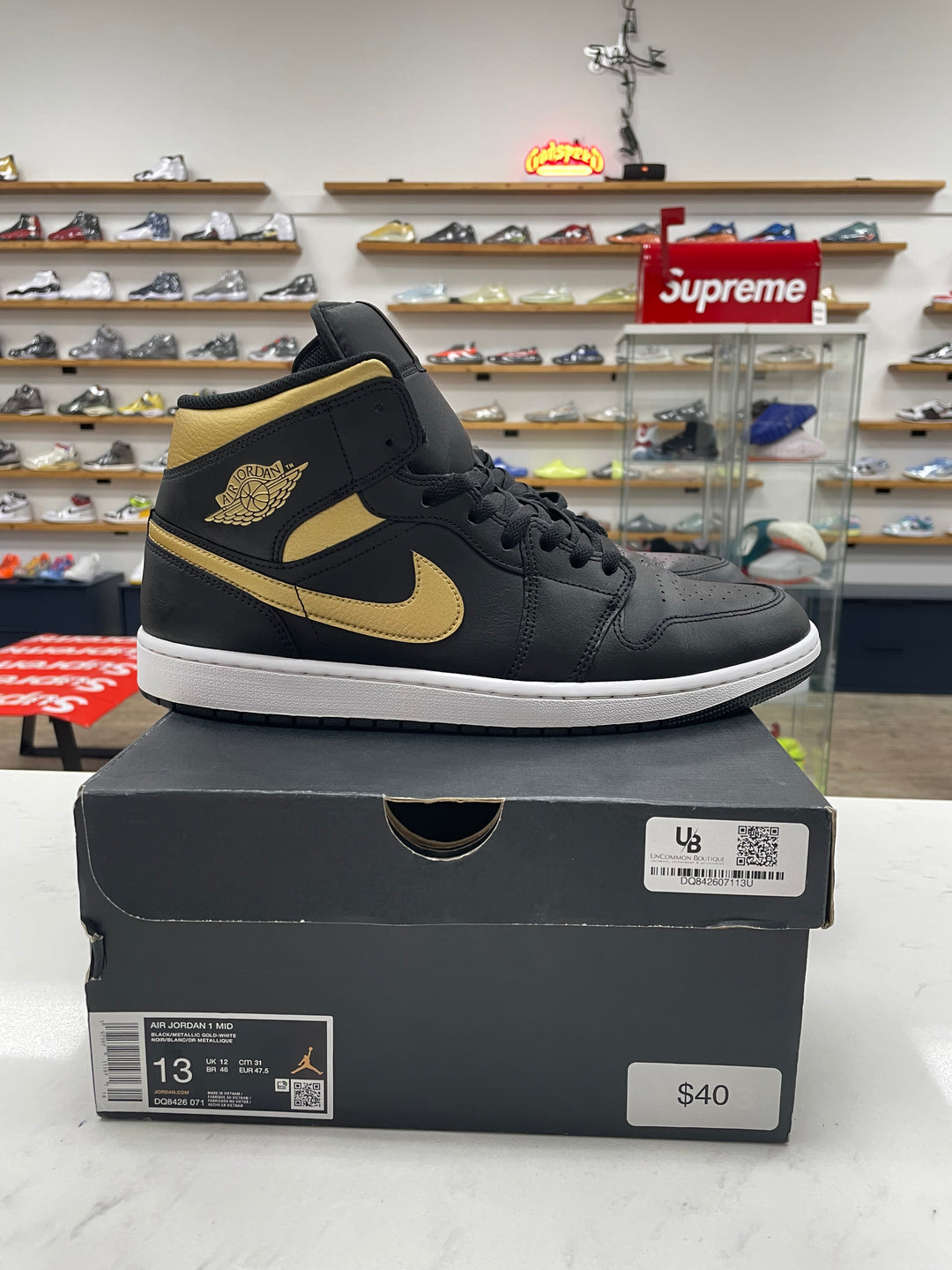 Jordan 1 Mid Black Metallic Gold - Worn