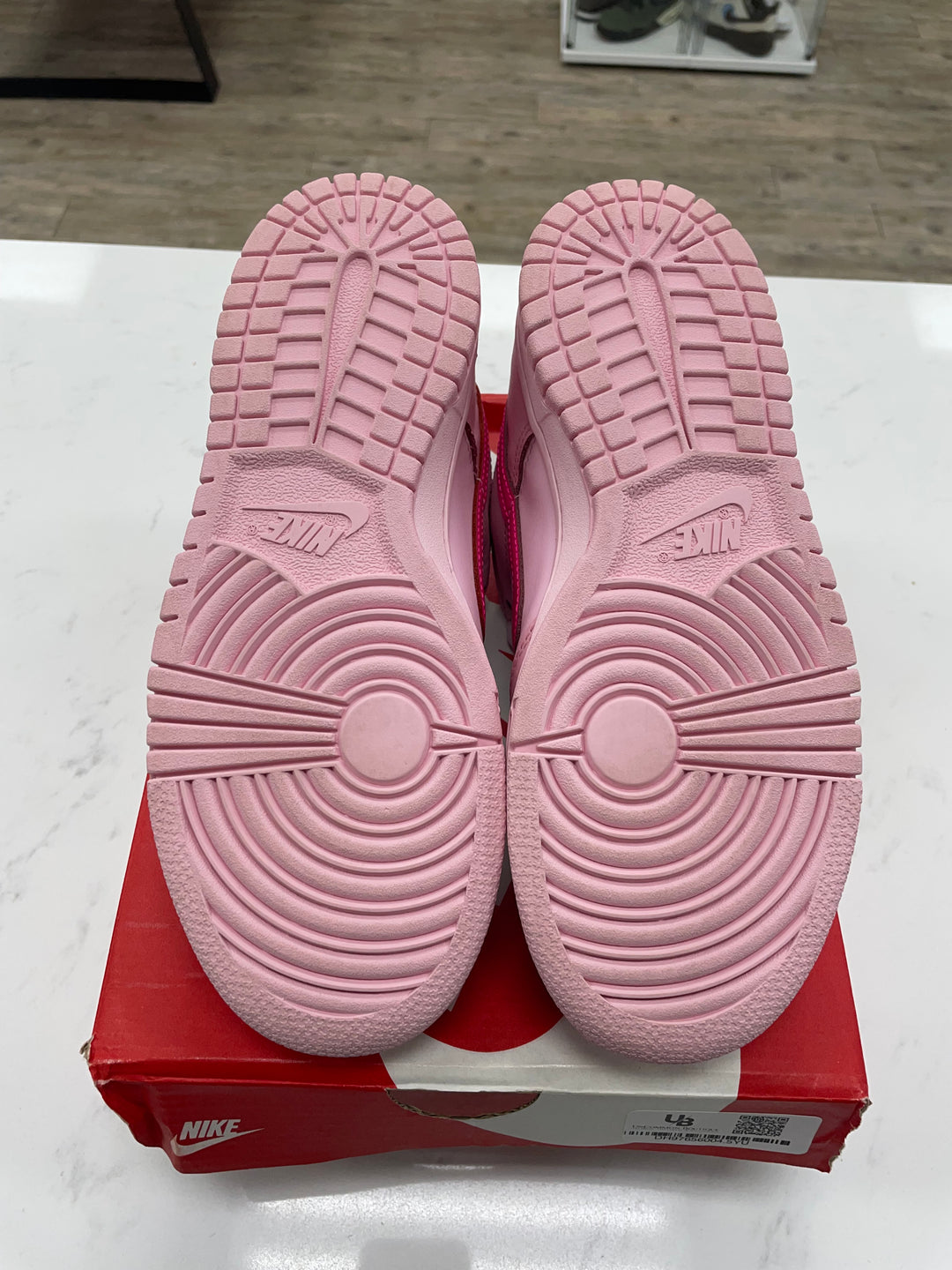 Nike Dunk Low Triple Pink (GS) - Worn