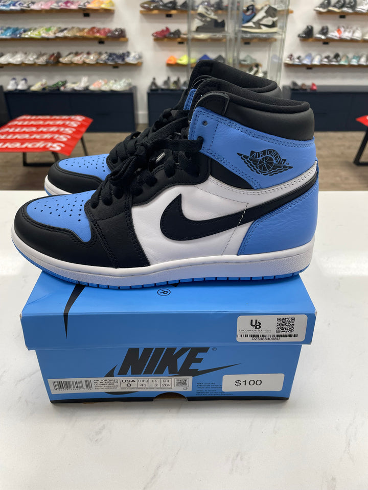 Jordan 1 Retro High OG UNC Toe - Worn