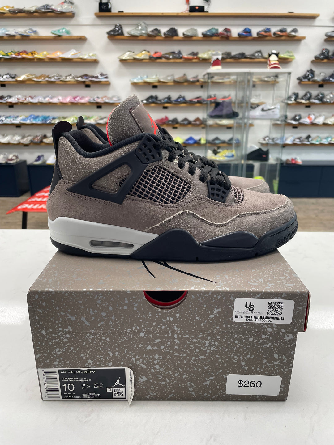 Jordan 4 Retro Taupe Haze - Worn