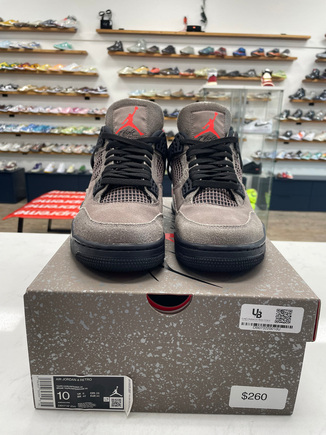 Jordan 4 Retro Taupe Haze - Worn