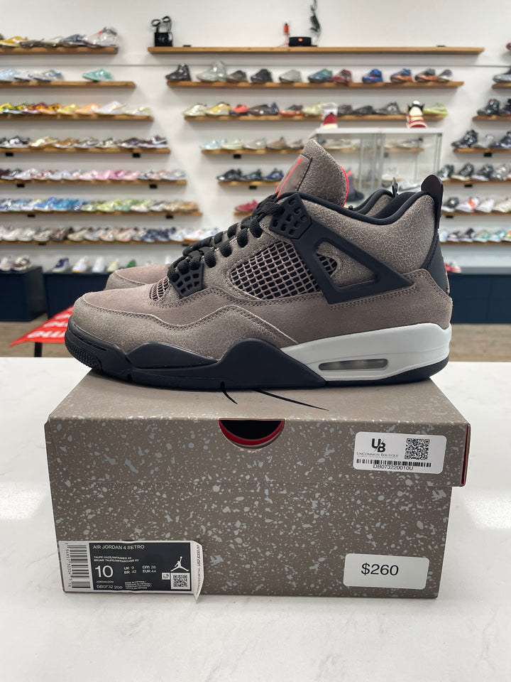 Jordan 4 Retro Taupe Haze - Worn