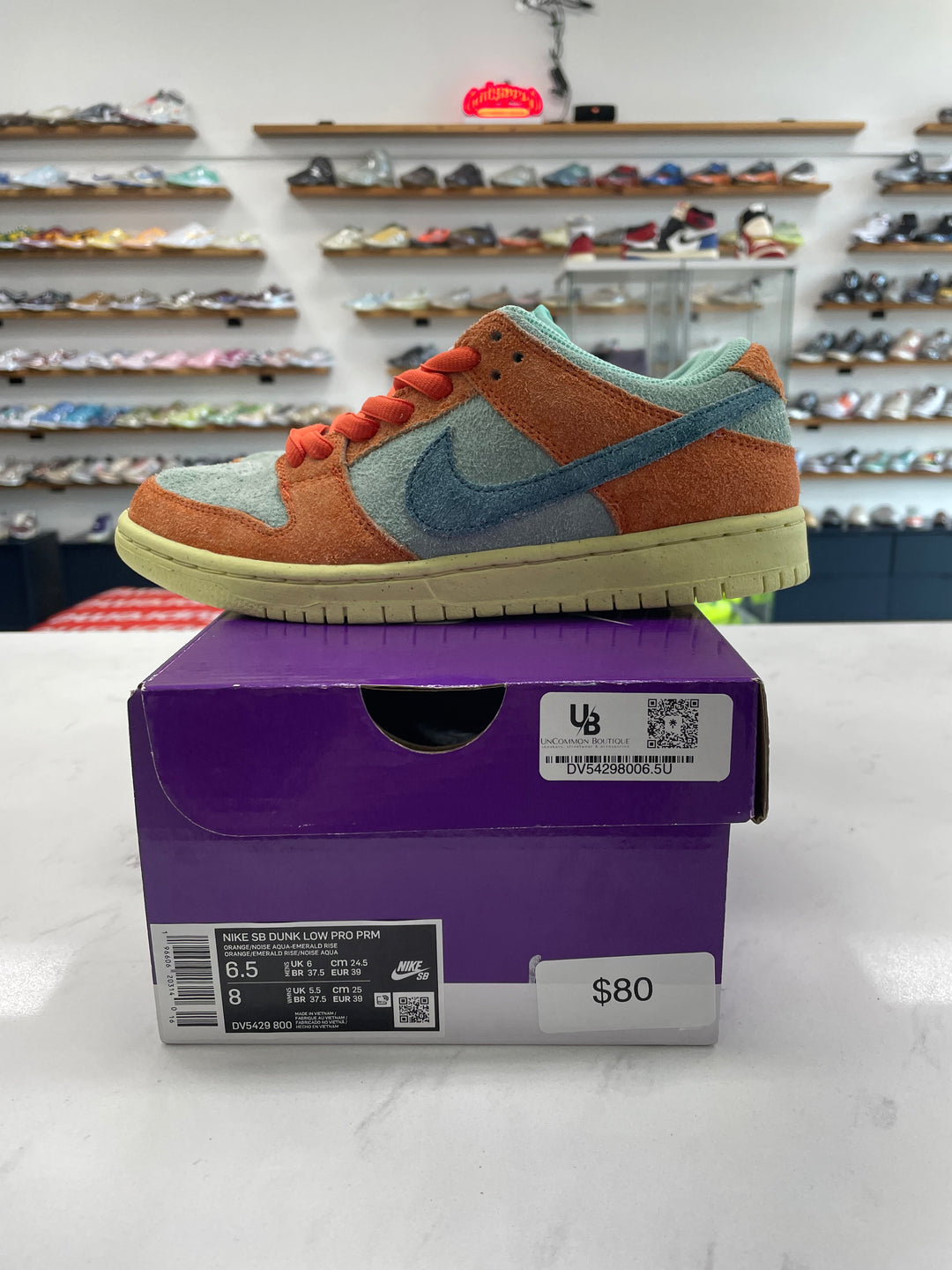 Nike SB Dunk Low Orange Emerald Rise - Worn