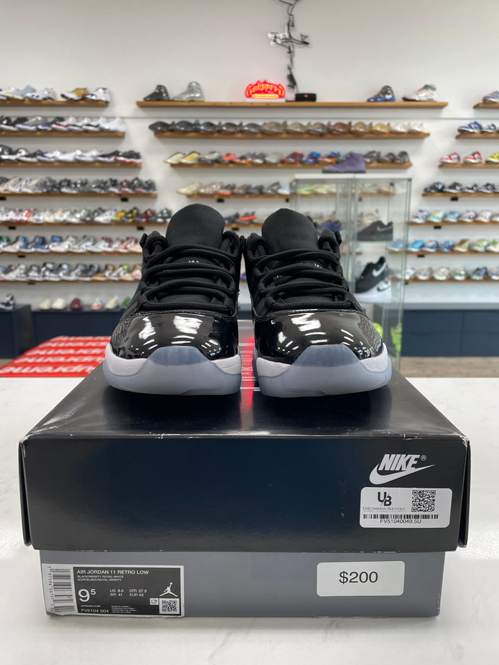 Jordan 11 Retro Low Space Jam - Worn