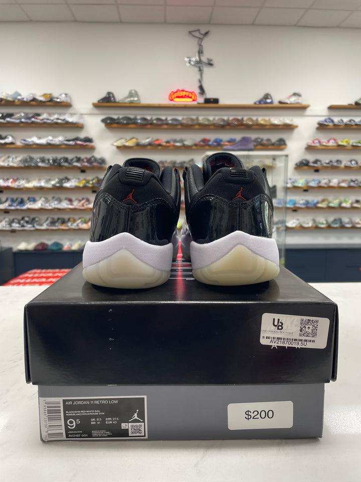Jordan 11 Retro Low 72-10 - Worn