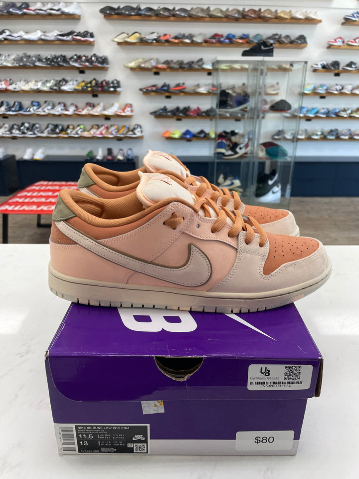 Nike SB Dunk Low Trocadéro Gardens - Worn