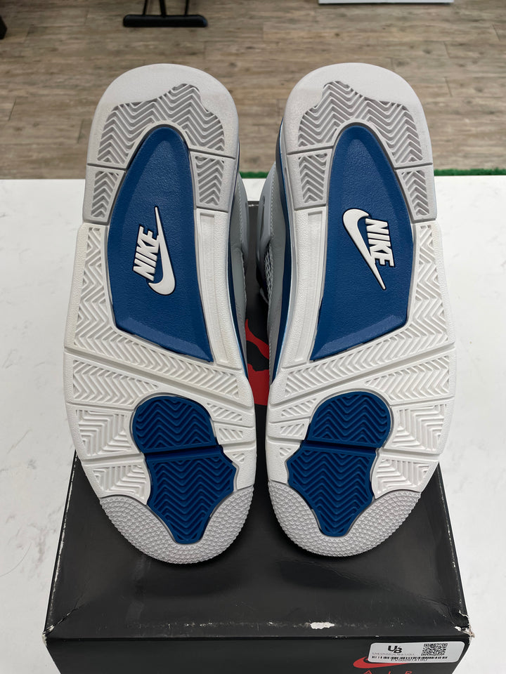 Jordan 4 Retro Military Blue (2024) - Worn