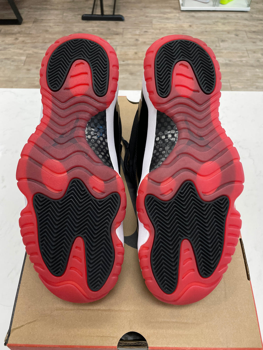 Jordan 11 Retro Low Bred (2025) - Worn