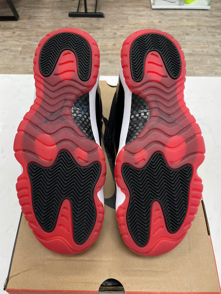 Jordan 11 Retro Low Bred (2025) - Worn