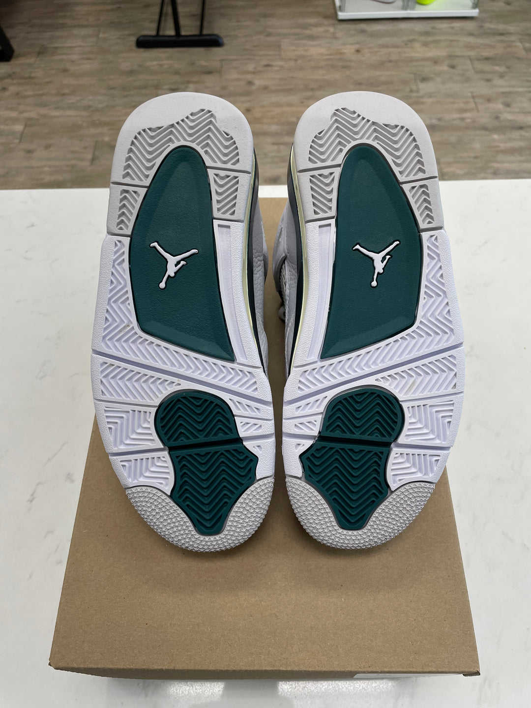 Jordan 4 Retro Oxidized Green (GS) - Worn