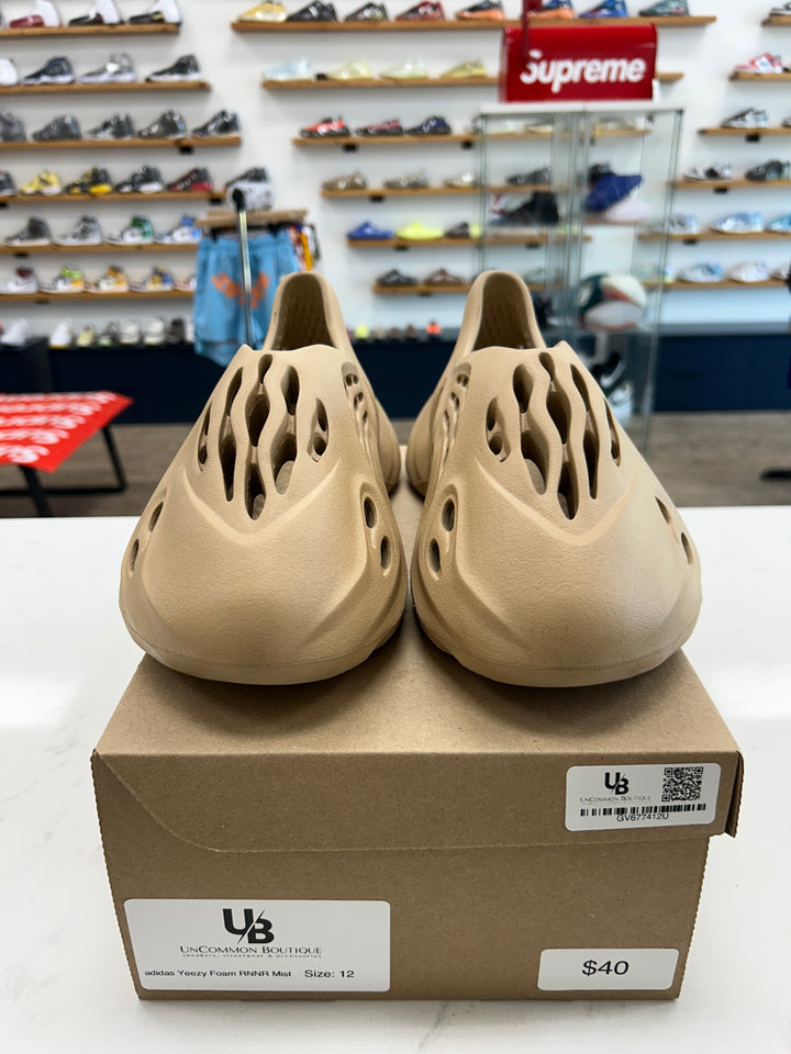 adidas Yeezy Foam RNNR Mist - Worn