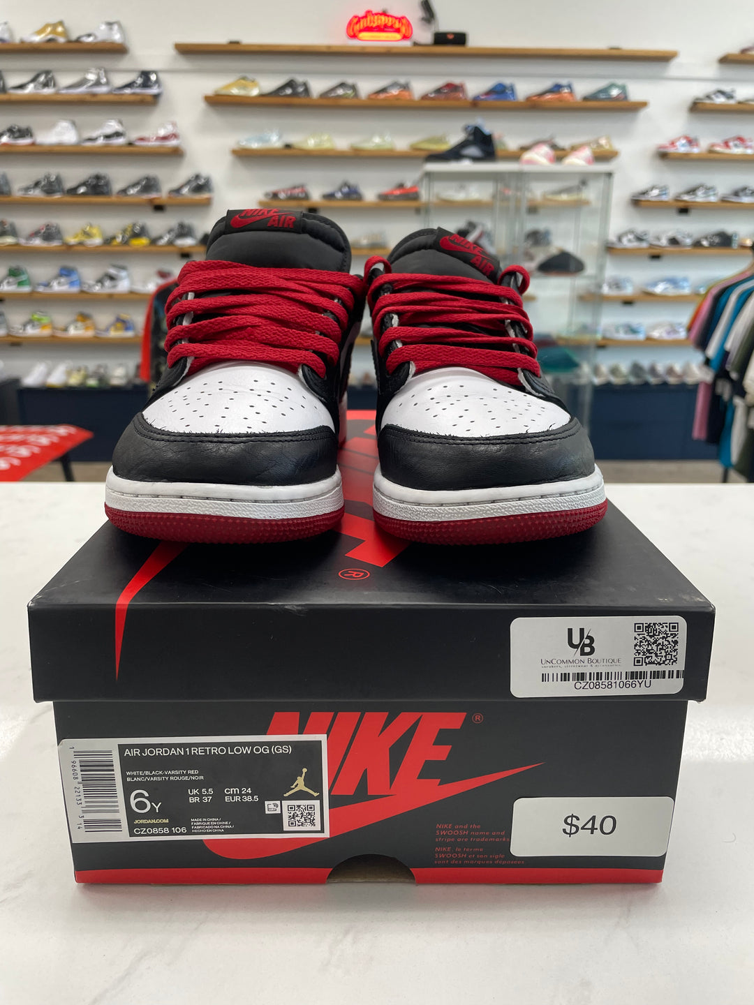 Jordan 1 Retro Low OG Black Toe (2023) (GS) - Worn