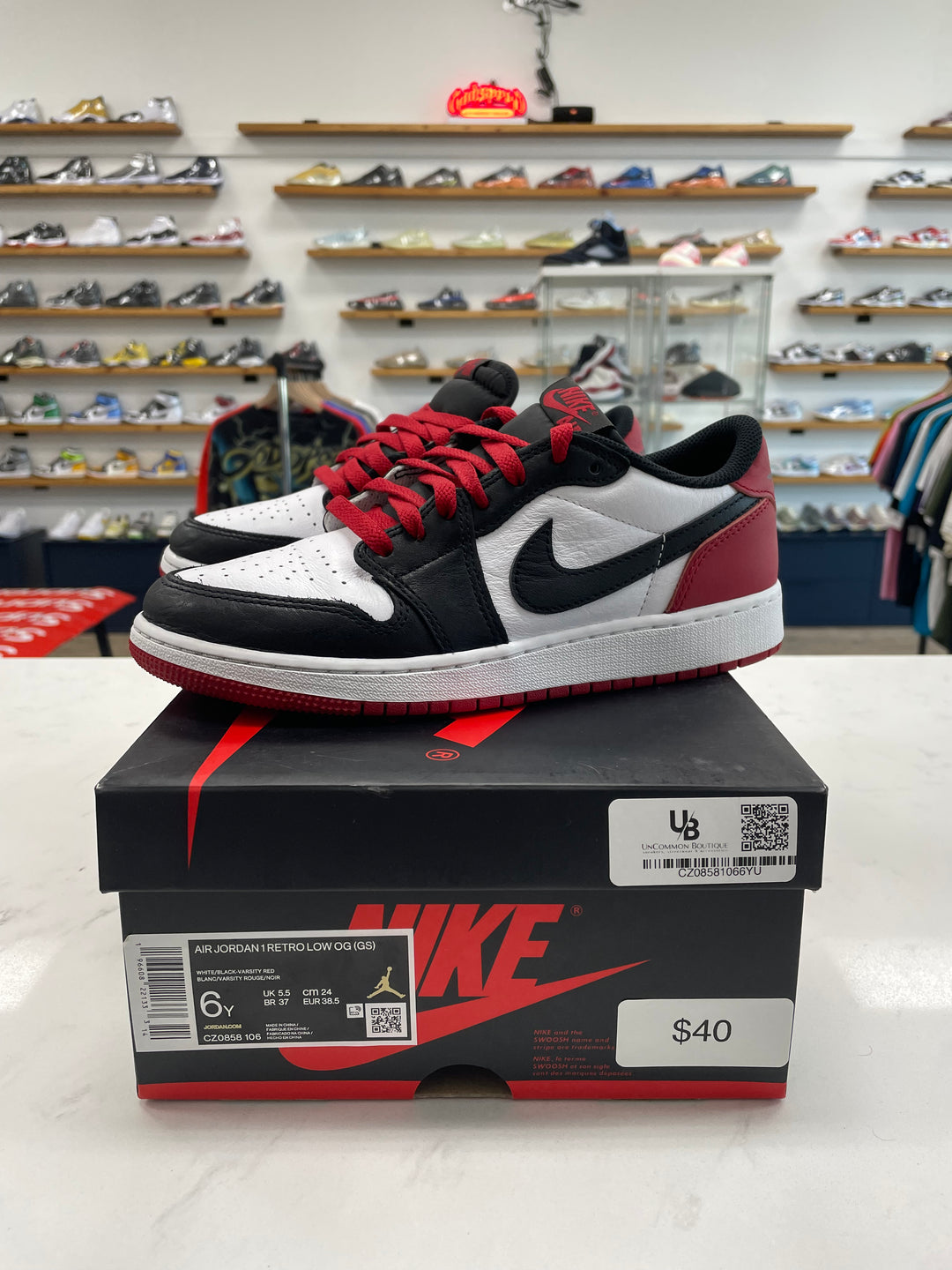 Jordan 1 Retro Low OG Black Toe (2023) (GS) - Worn