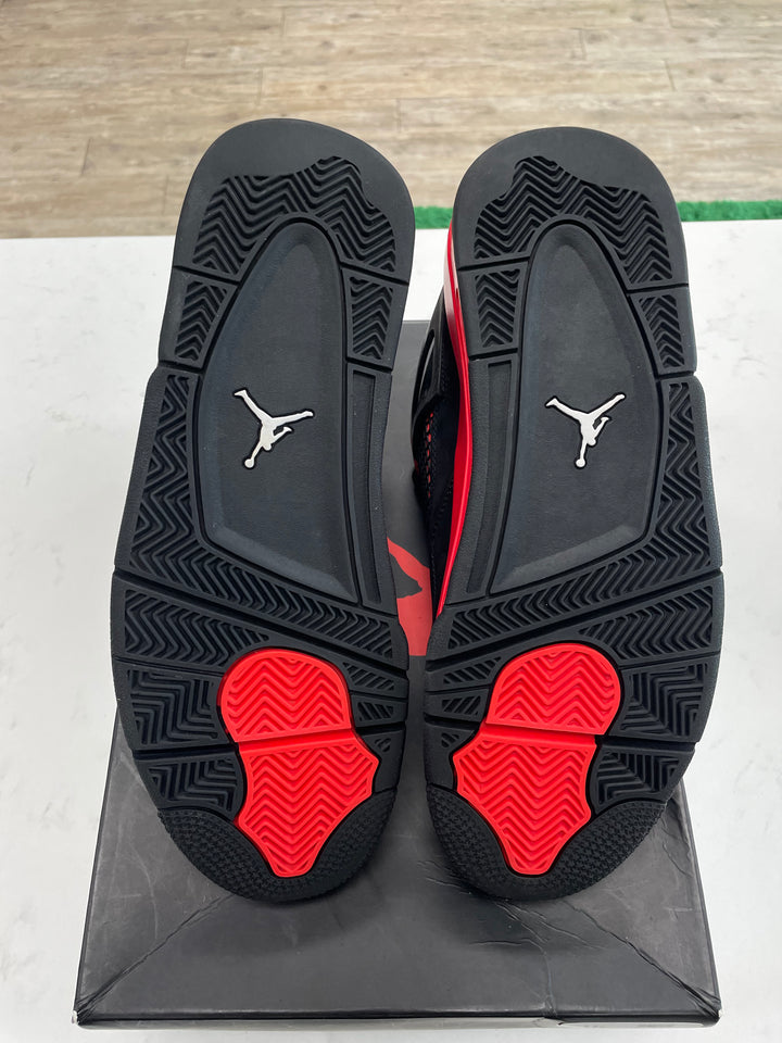 Jordan 4 Retro Red Thunder - Worn