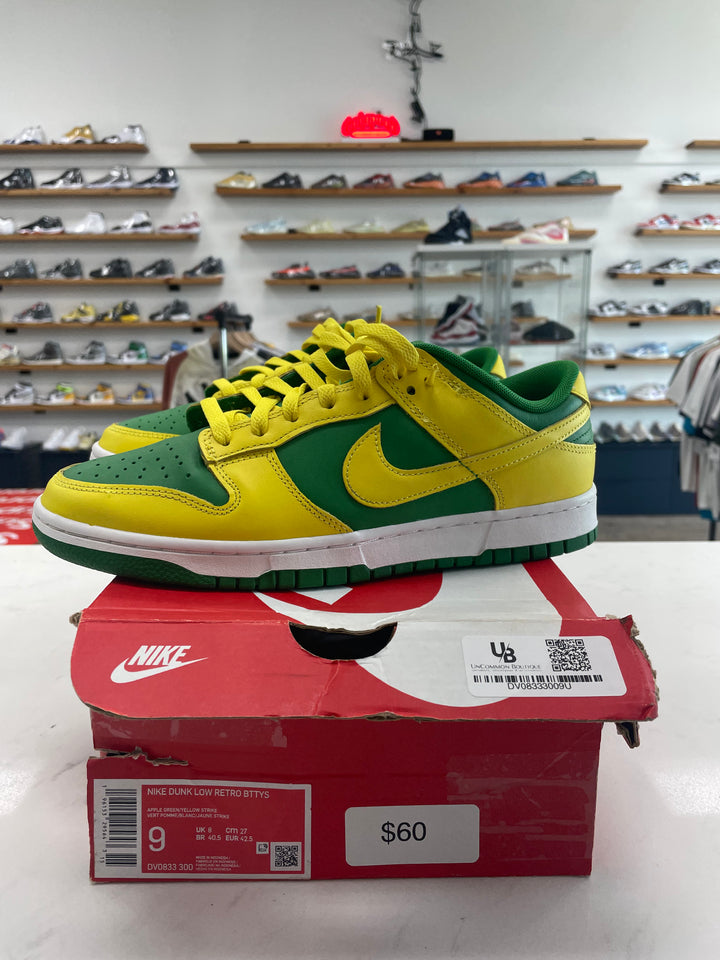 Nike Dunk Low Retro Reverse Brazil - Worn