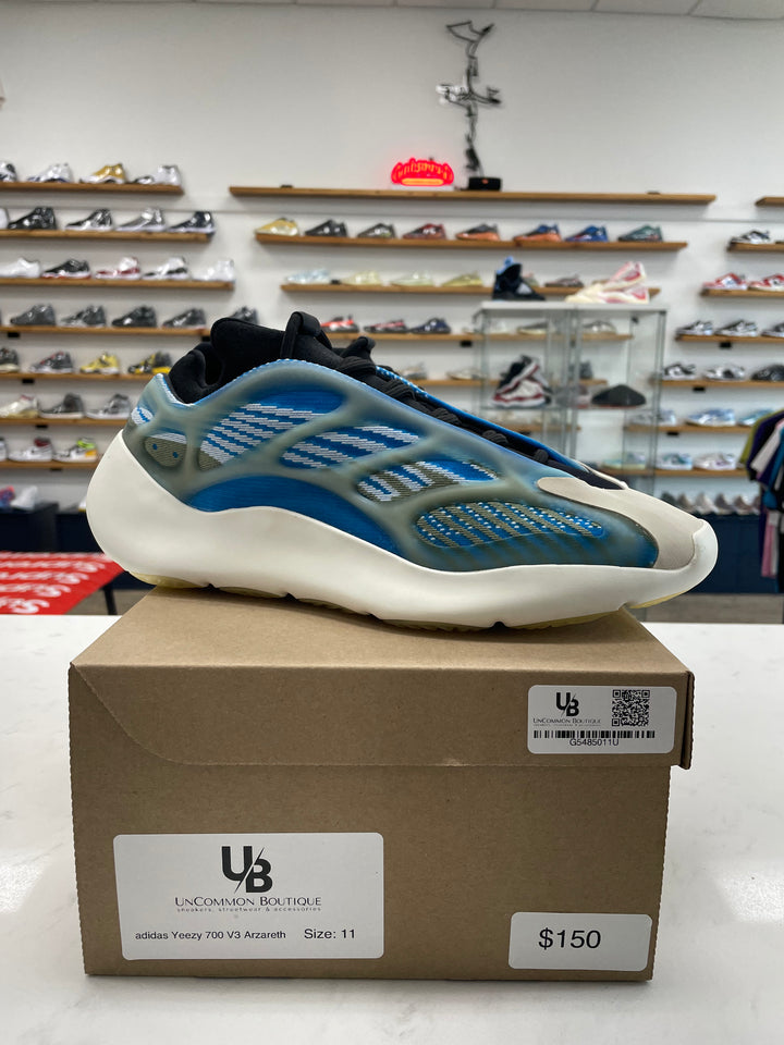 adidas Yeezy 700 V3 Arzareth - Worn