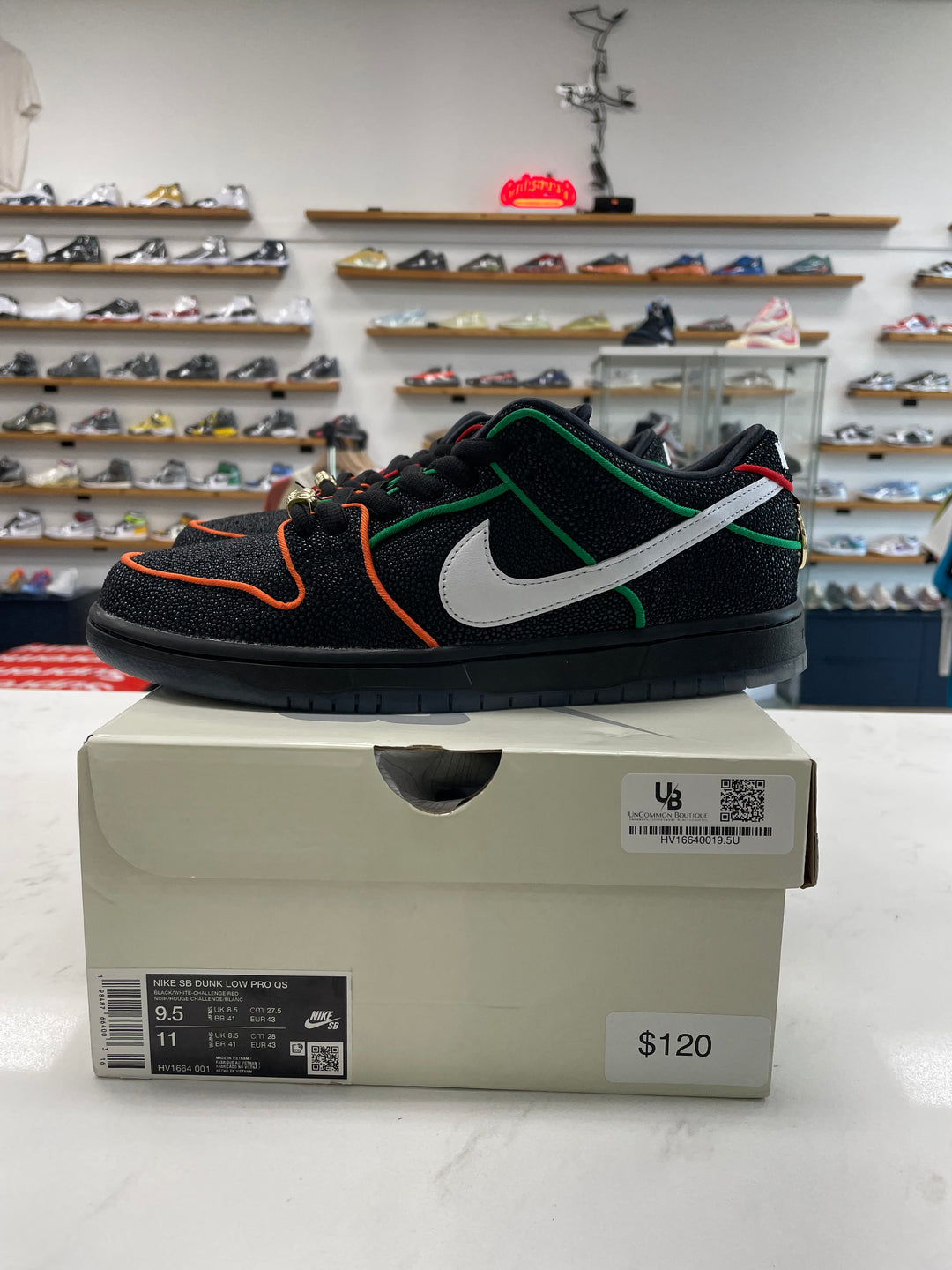 Nike SB Dunk Low Bronx Girls Skate - Worn