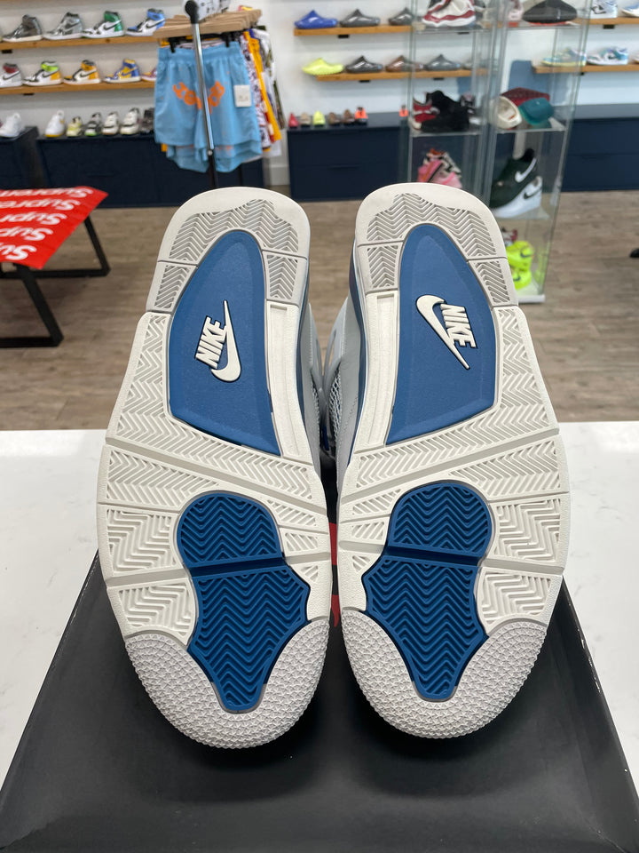 Jordan 4 Retro Military Blue (2024) - Worn