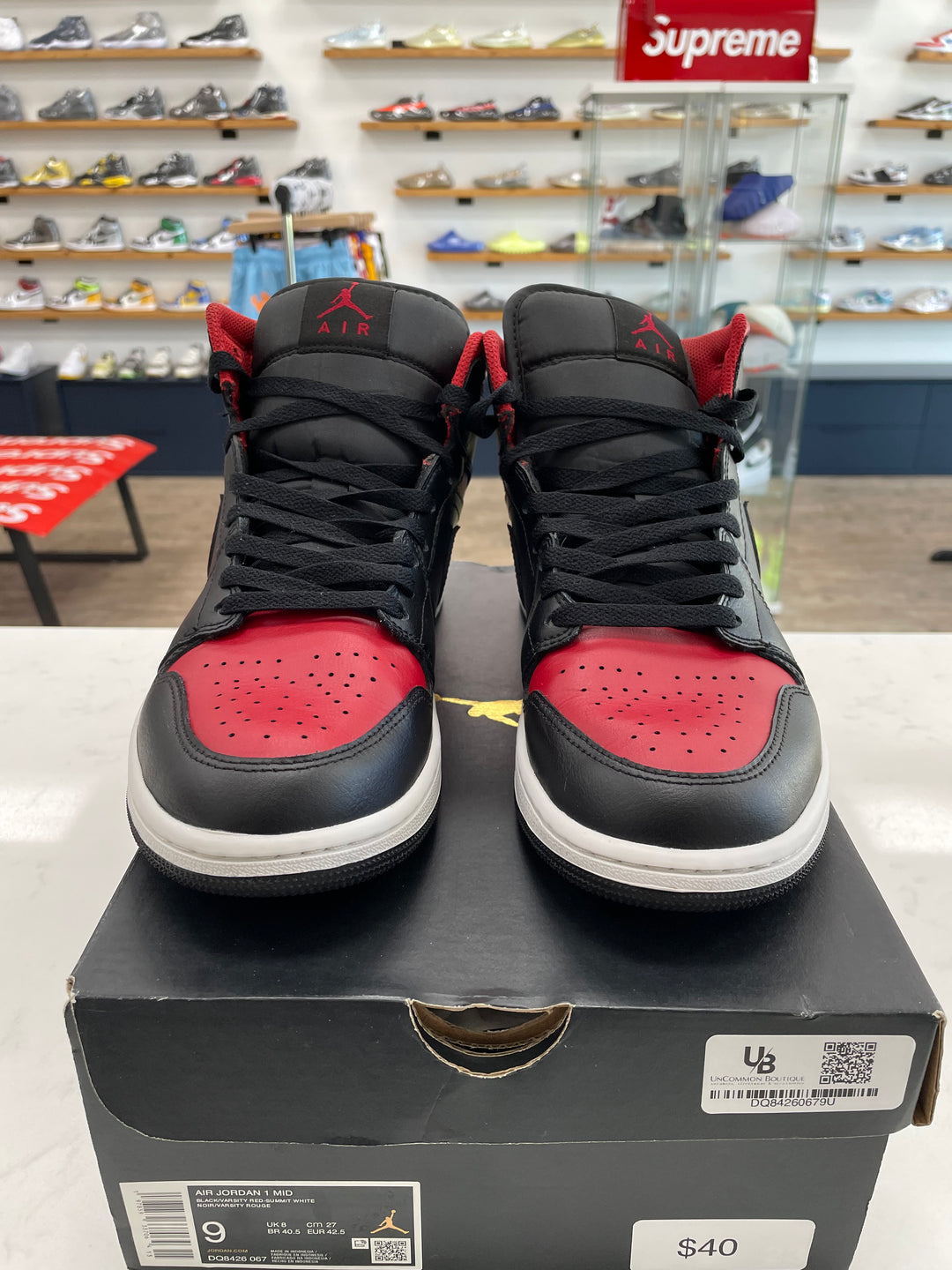 Jordan 1 Mid Bred Twist - Worn