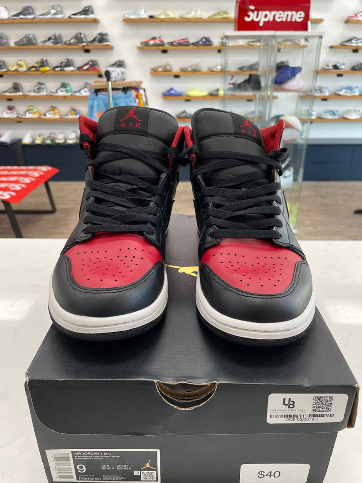 Jordan 1 Mid Bred Twist - Worn