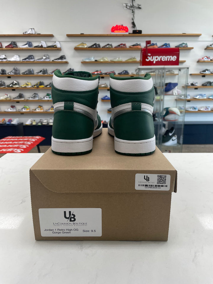 Jordan 1 Retro High OG Gorge Green - Worn