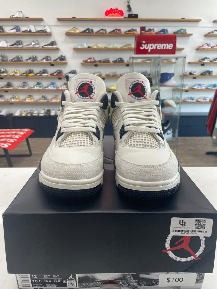 Jordan 4 Retro Flight Club - Worn