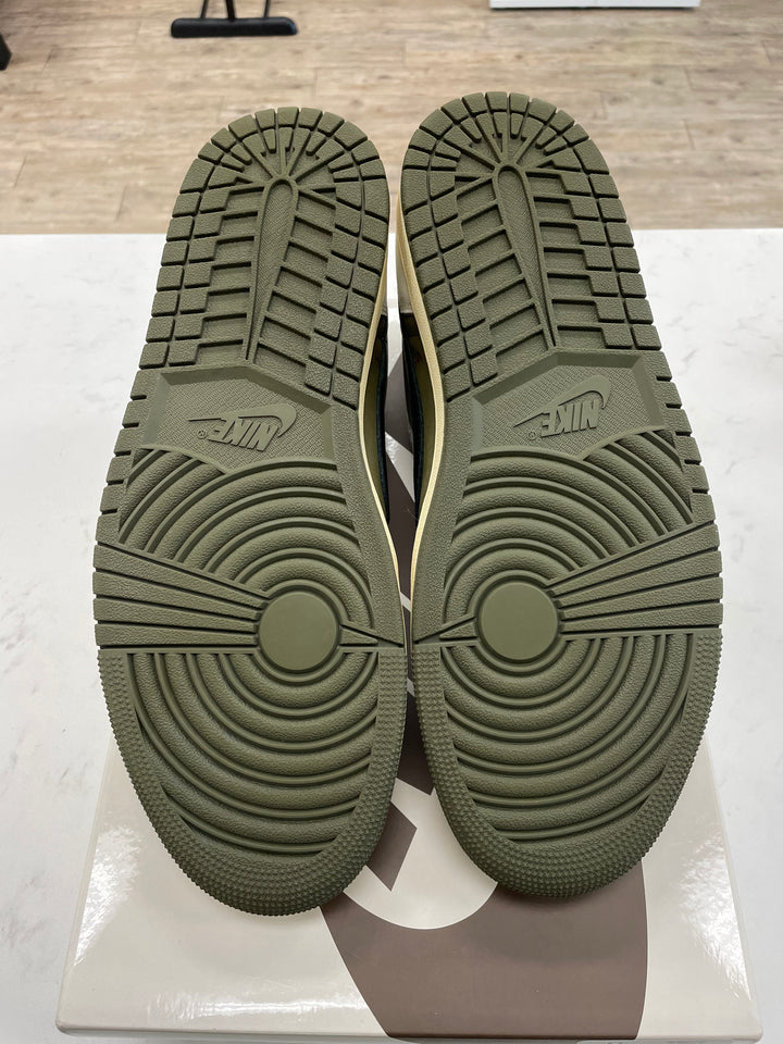 Jordan 1 Retro Low OG SP Travis Scott Medium Olive - Worn