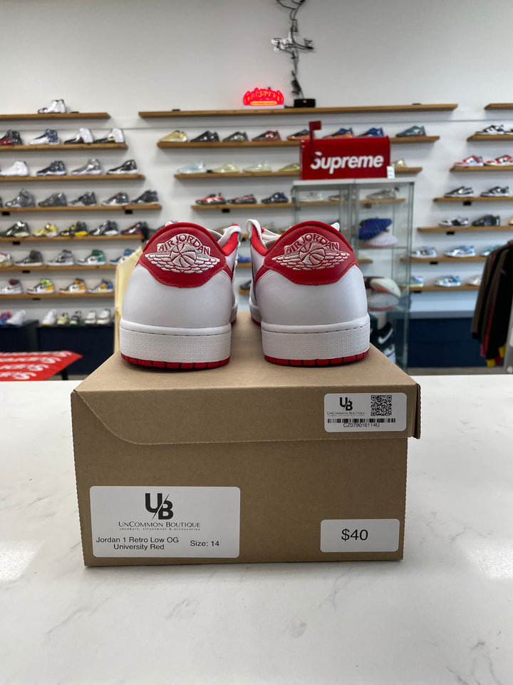 Jordan 1 Retro Low OG University Red - Worn