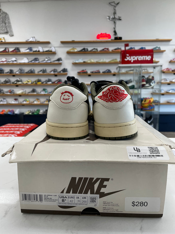 Jordan 1 Retro Low OG SP Travis Scott Medium Olive - Worn
