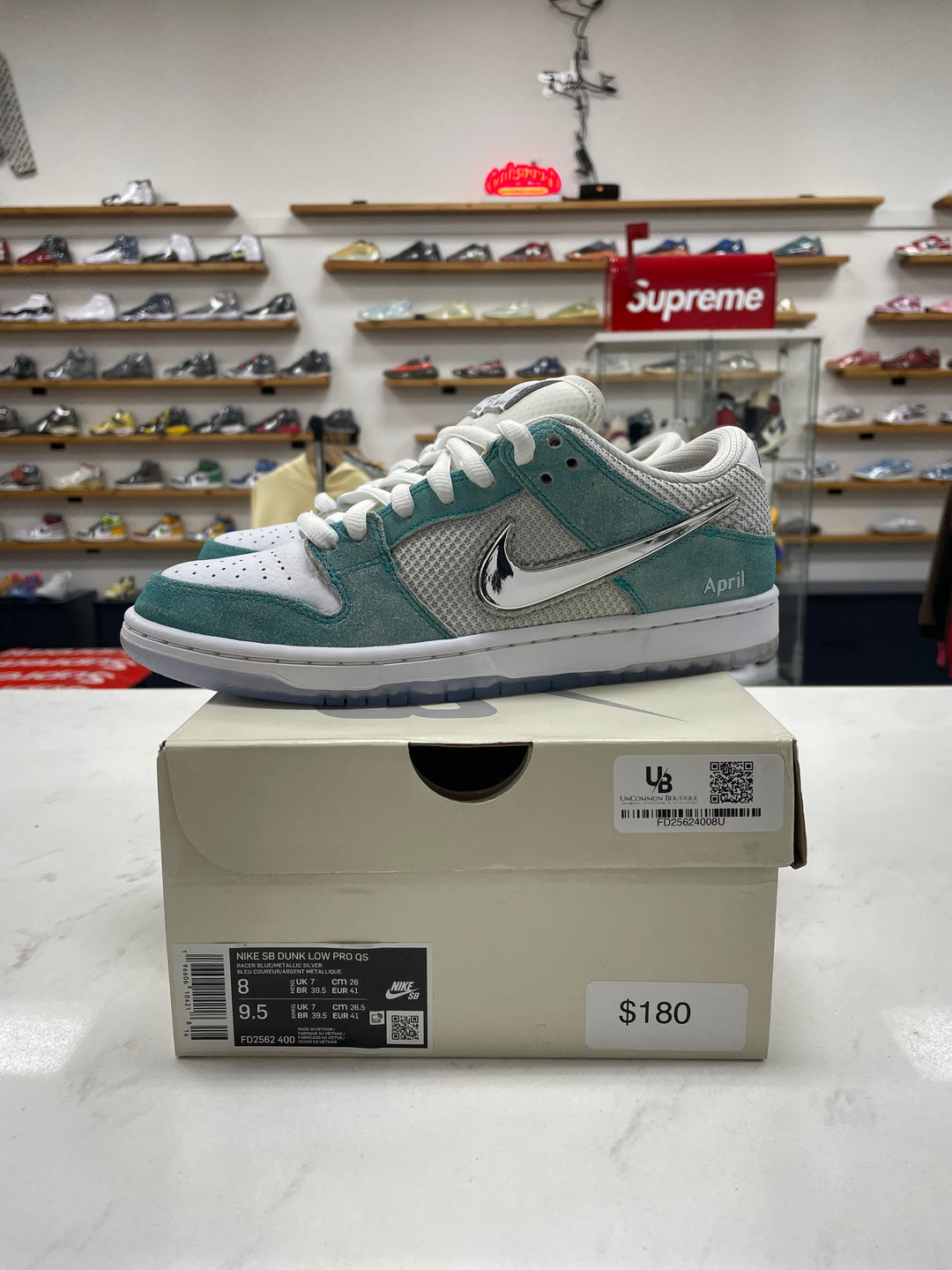 Nike SB Dunk Low April Skateboards - Worn