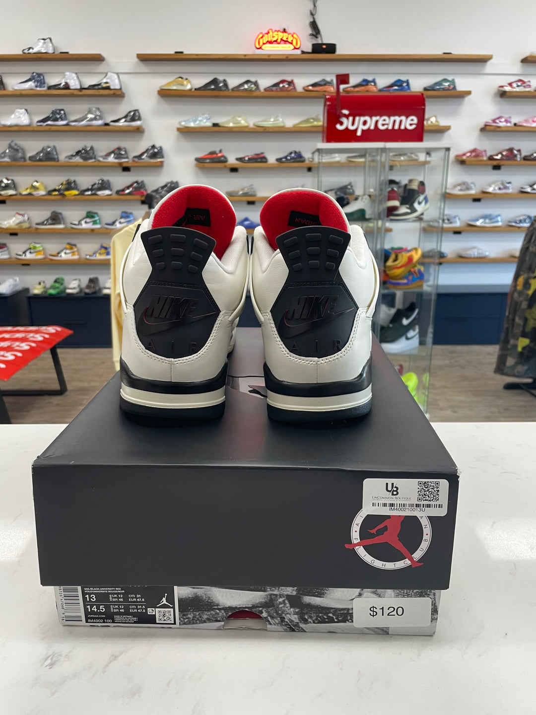 Jordan 4 Retro Flight Club - Worn